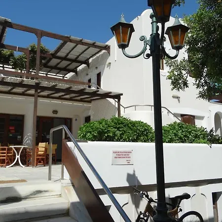 فندق Ostria