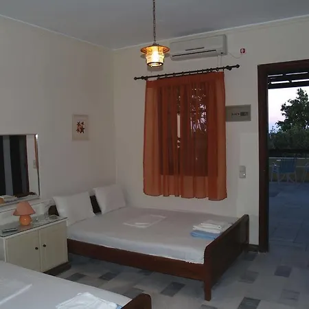 Ostria 2*